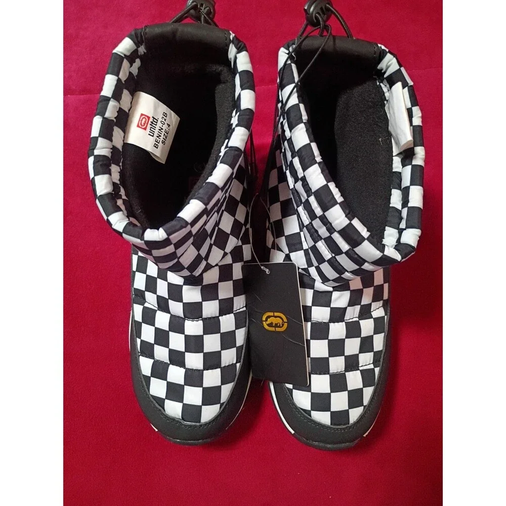 Ecko Unltd. black and white checkered kids' Size 4 winter boots featuring #33